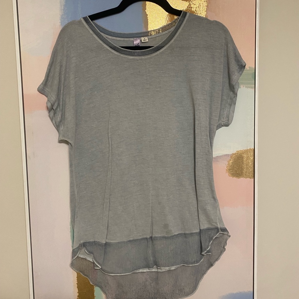 Blue comfy top